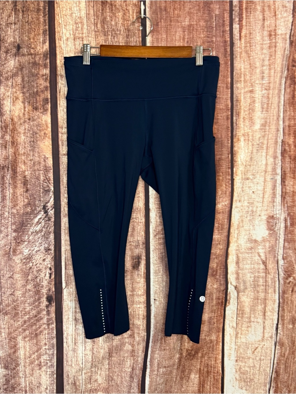 Lululemon capri leggings navy